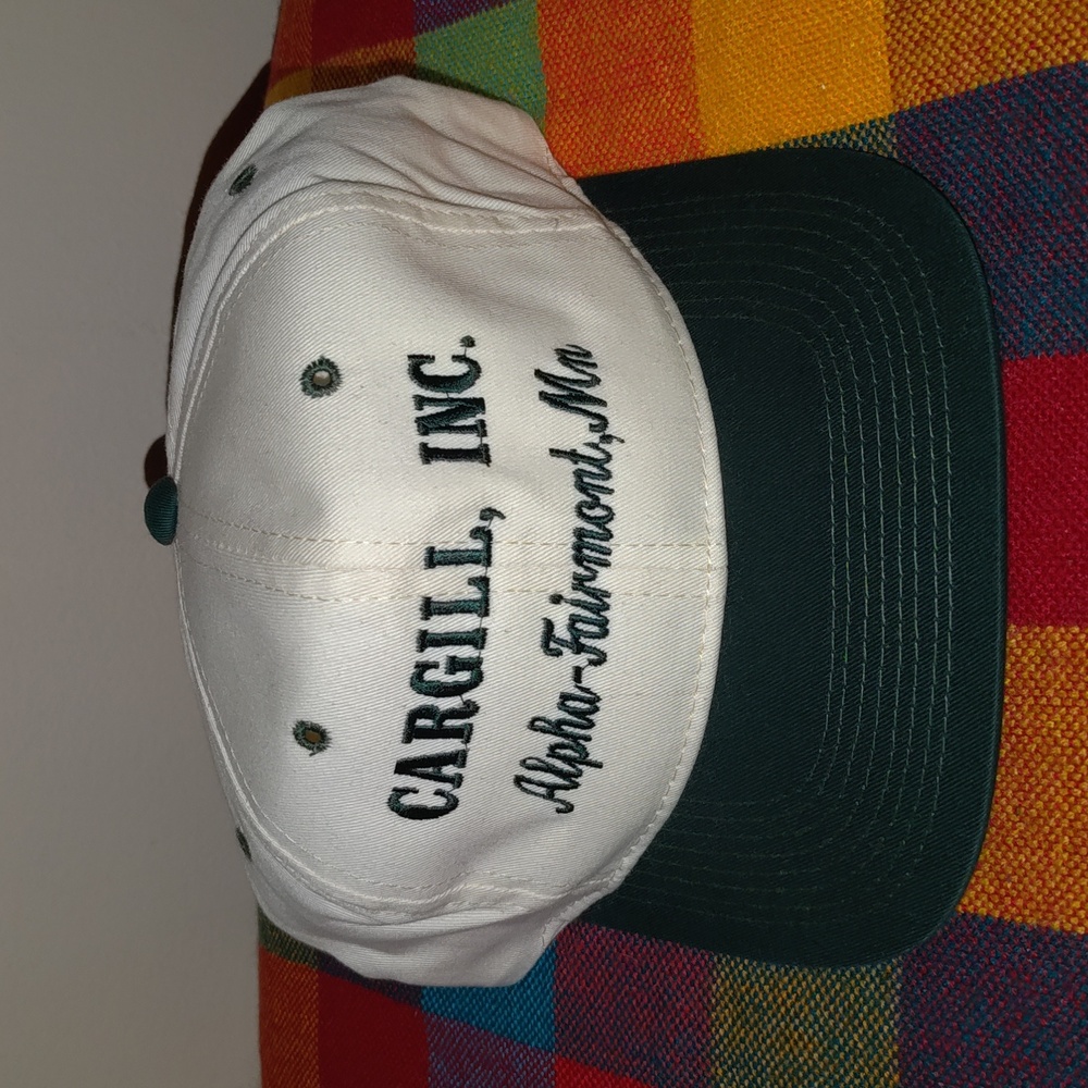 Vintage CARGILL Inc. Alpha Fairmont, Mn Snapback Trucker Hat Cap